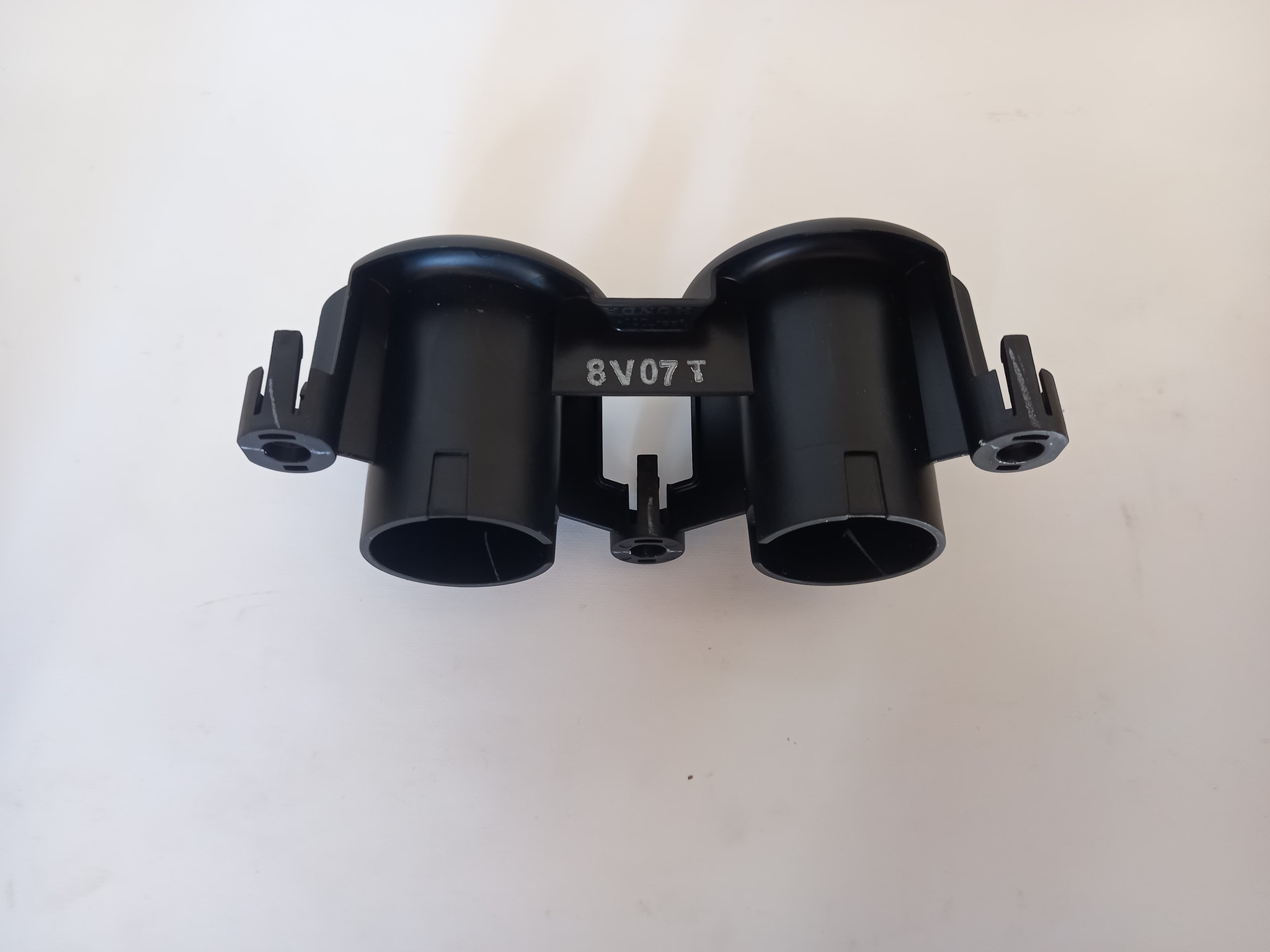 Picture of Honda  TRICHTER, LUFT  17225-MJE-DB0
